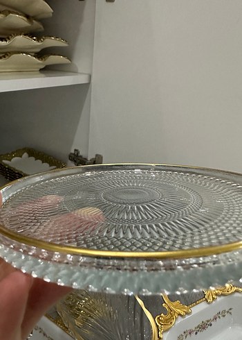 Altın Kenarlı Cam Tabak - Görsel 2