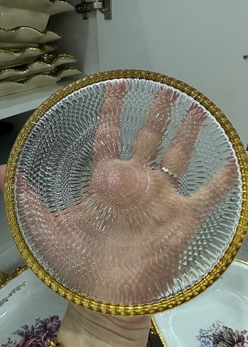 Altın Kenarlı Cam Tabak - Görsel 4