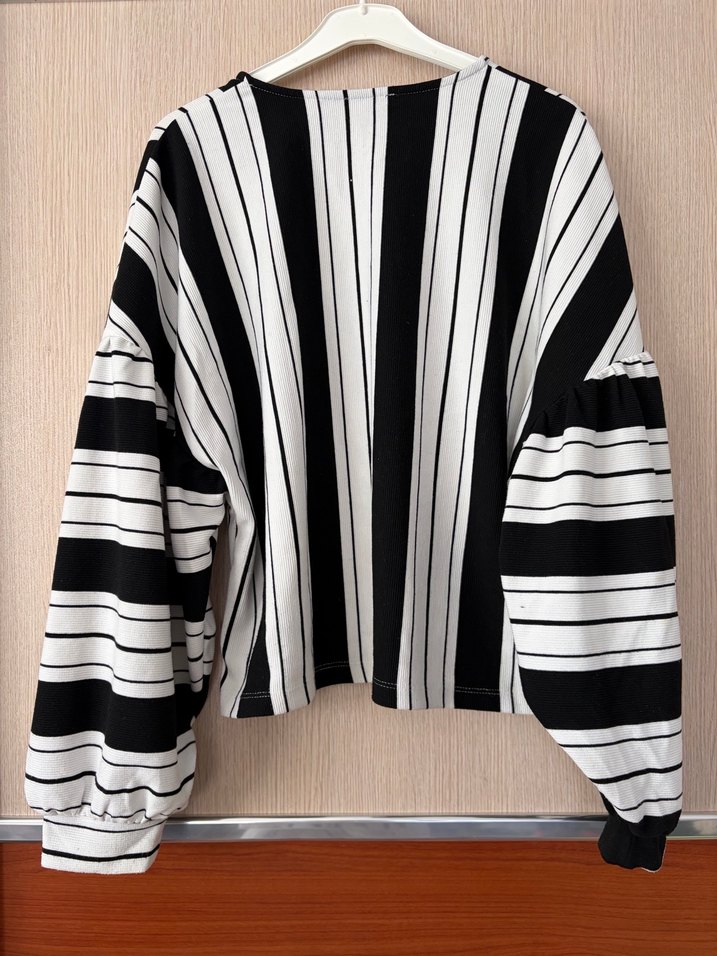 Çizgili Salaş Kadın Sweatshirt - Görsel 2