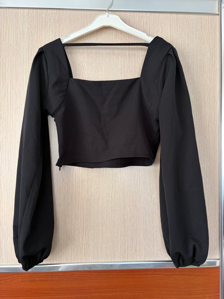 Siyah Uzun Kollu Crop Bluz - Görsel 2