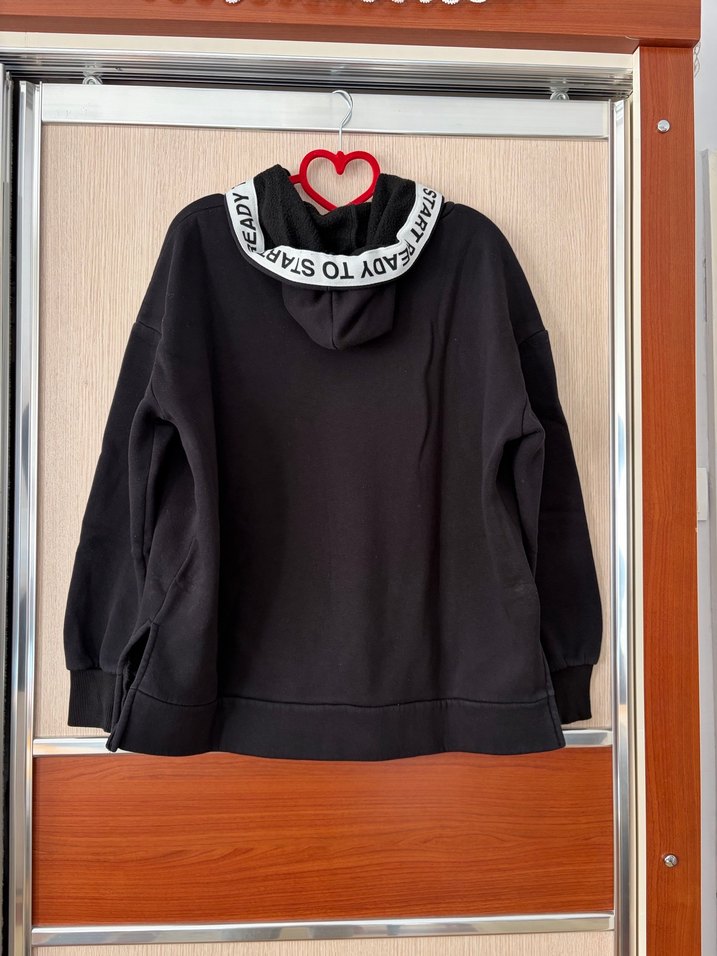 Kadın Siyah Kapüşonlu Salaş Sweatshirt - Görsel 2