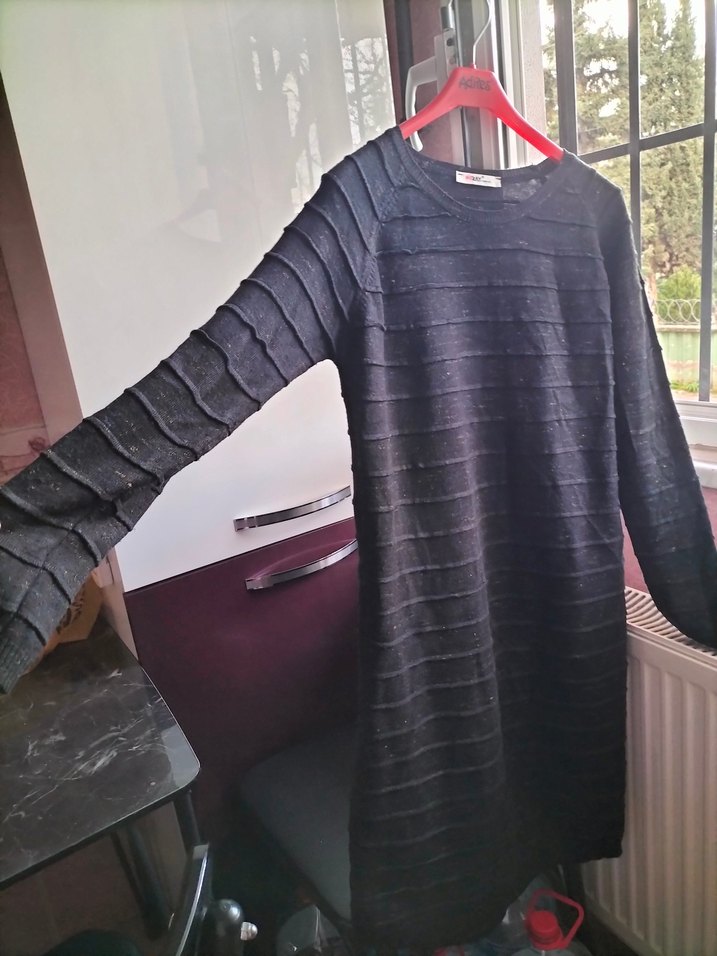 Siyah Triko Elbise - Görsel 2