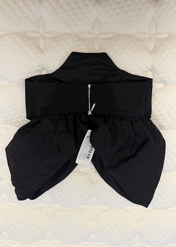 Siyah V Yaka Bluz - Görsel 2