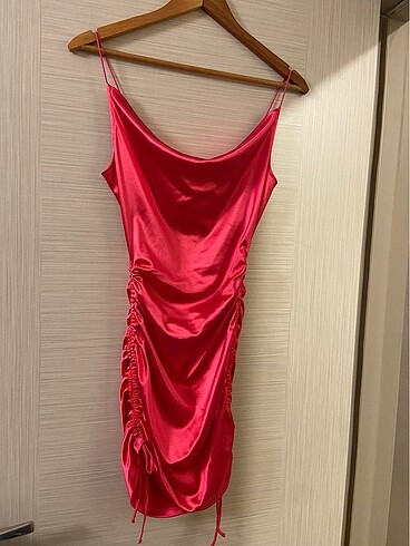 H&M saten elbise
