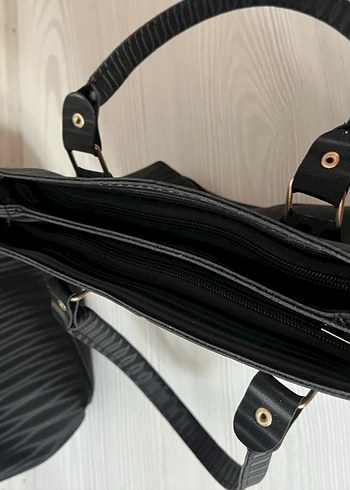 Pilise Detaylı Siyah Deri Kadın Çanta - Görsel 3