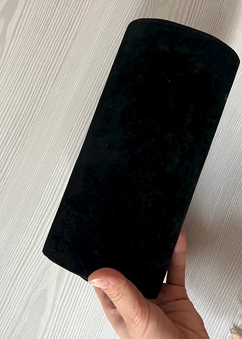 Siyah Süet Kadın Portföy Çanta abiyelerle de çok uyumludur - Görsel 3