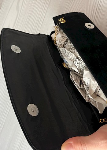 Siyah Süet Kadın Portföy Çanta abiyelerle de çok uyumludur - Görsel 4