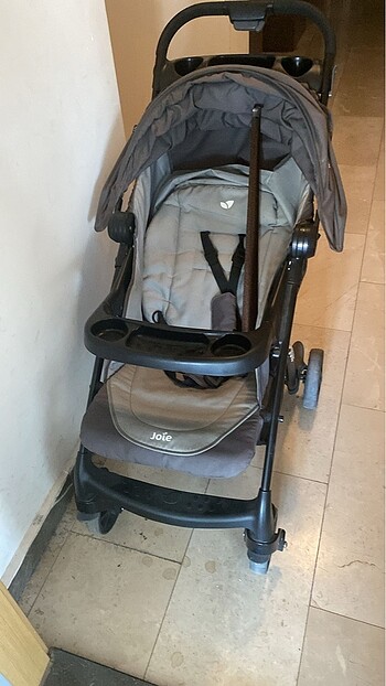 Bebek arabası az kullanılmış