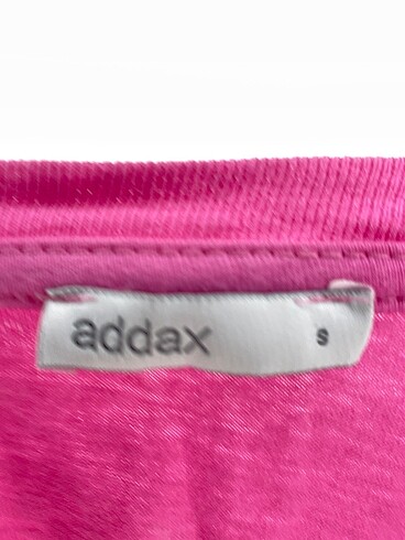 s Beden pembe Renk Addax T-shirt %70 İndirimli.