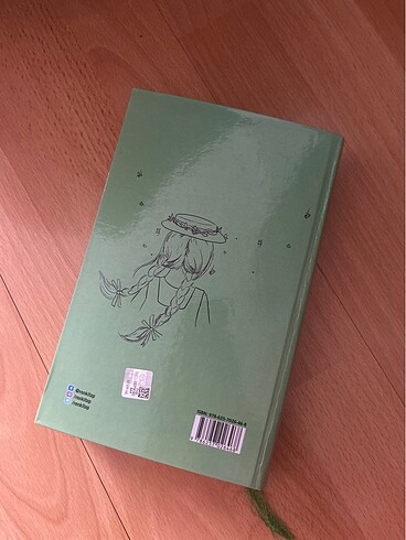  Beden Renk Yeşilin Kızı Anne Kitap