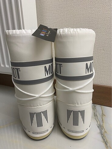 37 Beden MOON BOOT