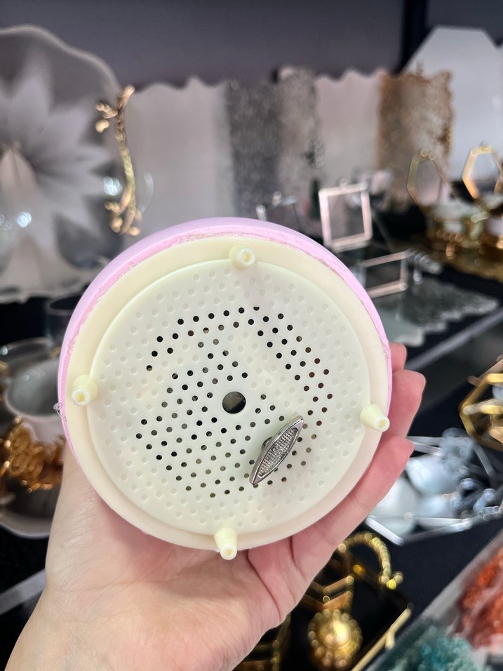 Pembe Renkli Cam Kar Küresi Figürin - Görsel 2