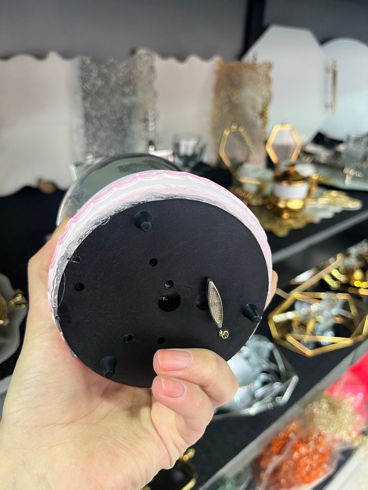 Renkli Deniz Feneri Kar Küresi Figürü - Görsel 3