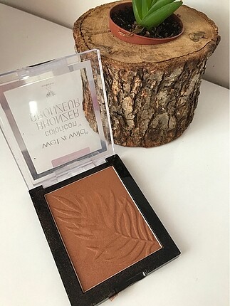 BRONZER