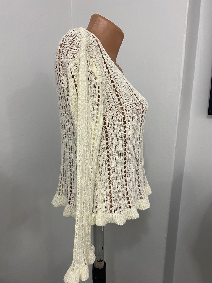 Beyaz V Yaka Örgü Bohem Kadın Kazak - Görsel 4