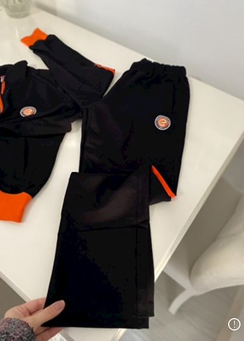 Erkek Çocuk Siyah Fermuarlı Eşofman Takımı - Görsel 3
