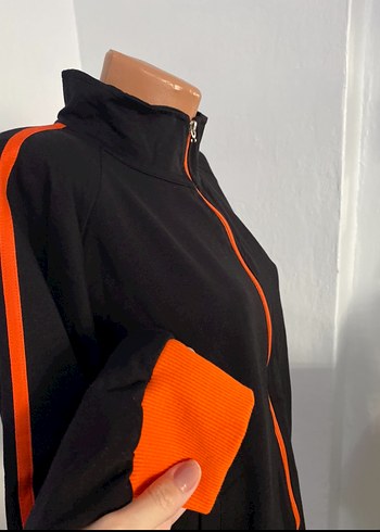 m Beden Erkek Çocuk Siyah Fermuarlı Eşofman Takımı
