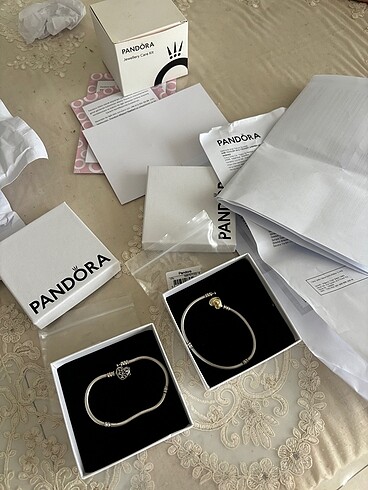 Pandora bileklik ikisinin fiyatı