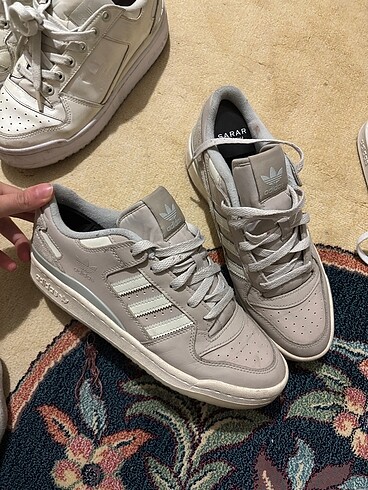 Adidas spor ayakkabı