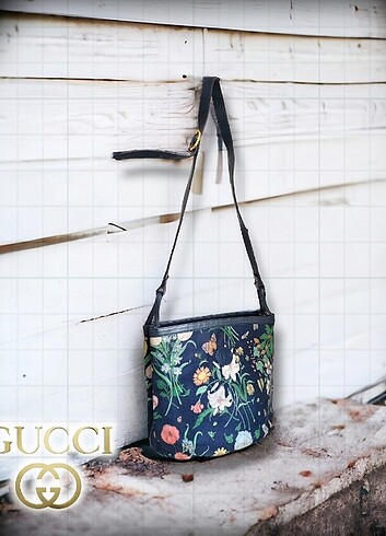 GUCCİ Vintage Floral Bucket Shoulder Bag 