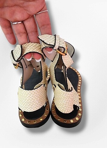 Isabel Marant ISABEL MARANT 2015 Collection Gladyatör Sandals