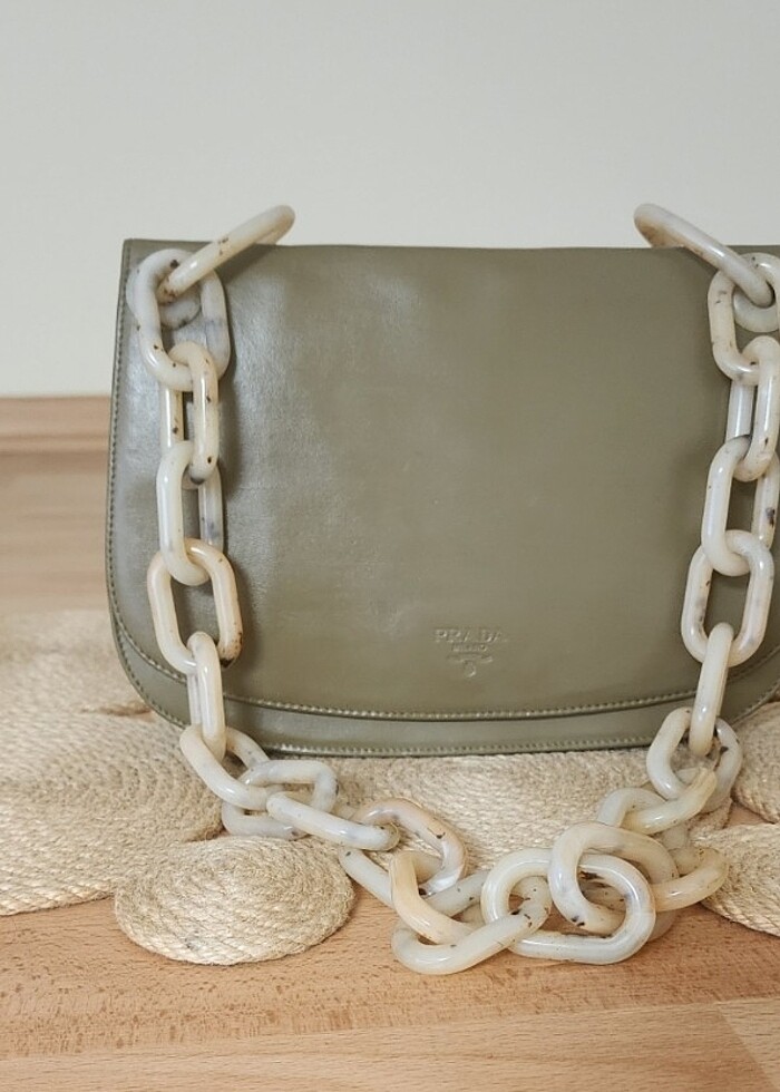 PRADA Leather Baguette Bag - Görsel 4