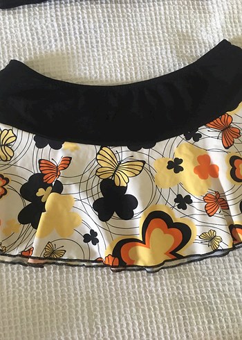 Kom Çiçekli Bikini Üst Ve Eteği - Görsel 3