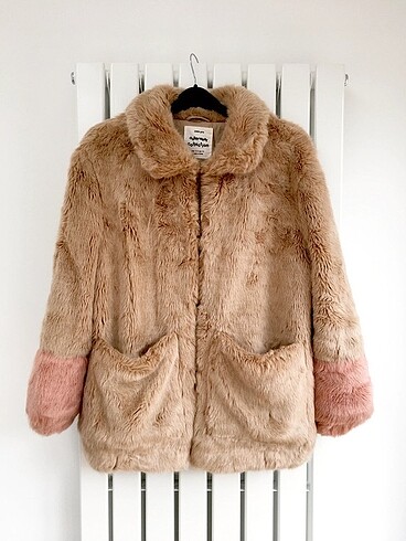 Zara peluş mont