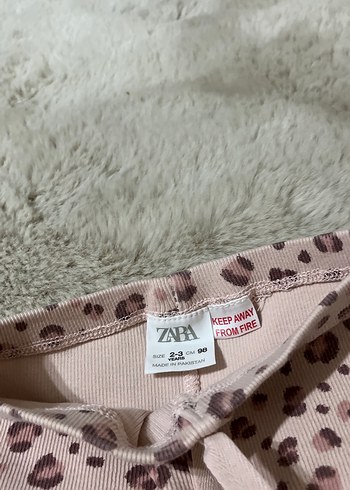 Dantel Detaylı Leopar Desenli Kız Tayt - Görsel 2