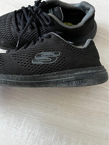 36,5 Beden Skechers orijinal ayakkabi