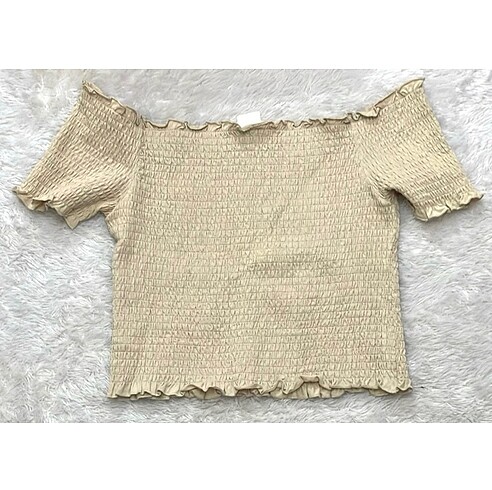 H&M omzu açık crop büzgülü tshirt