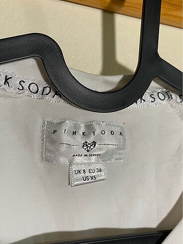s Beden beyaz Renk Pink Soda crop top üst