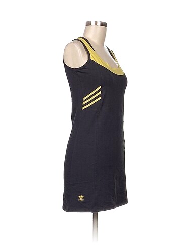 Adidas Adidas Kısa Elbise %70 İndirimli.