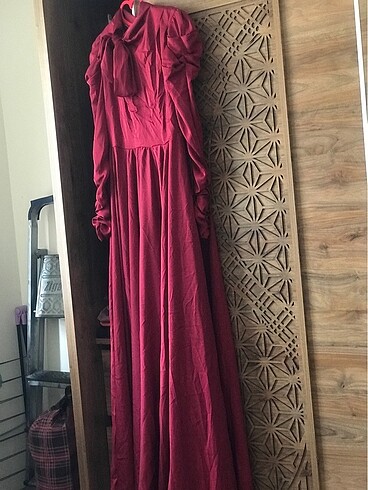 Diğer Saten Tesettür Abiye