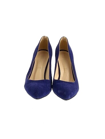 37 Beden Punto Deri Stiletto %70 İndirimli.