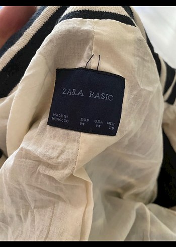 Zara Siyah Beyaz Çizgili Düğmeli Kadın Blazer