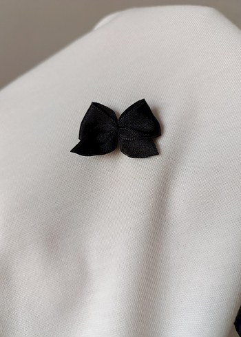 Beyaz Kız Sweatshirt Siyah Fiyonklu - Görsel 4