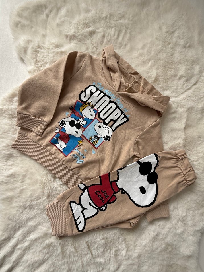 Erkek bebek bej Snoopy Baskılı Eşofman Takımı - Görsel 2