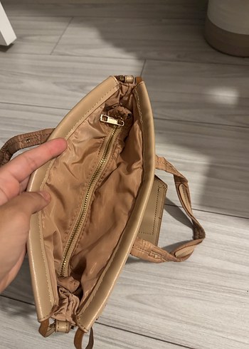  Beden camel Renk Bej Deri Fermuarlı Kadın Çantası