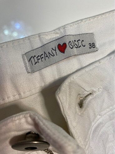 38 Beden Tiffany Beyaz Şort