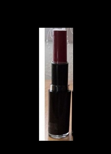 Wet n wild ruj spiked with rum