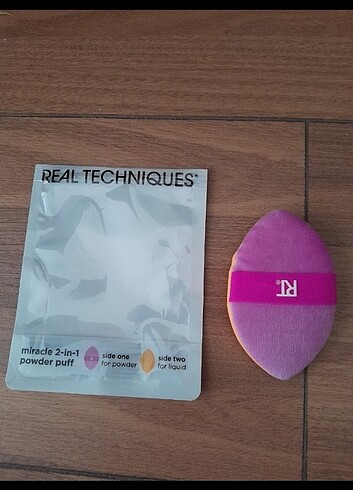 Real techniques çift yüzeyli puf sünger - Görsel 2
