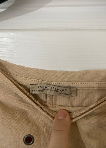 Bej Düğmeli Bol Kesim Keten Kadın Gömlek - Görsel 2