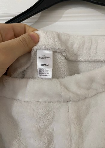 Kadın Beyaz Piliseli Rahat Keten Eşofman - Görsel 2