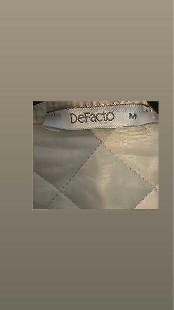 m Beden M-L BEDEN UYUMLU DEFACTO KABAN