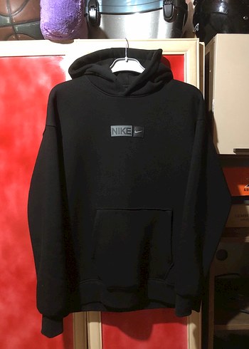 Siyah Kapüşonlu Sweatshirt