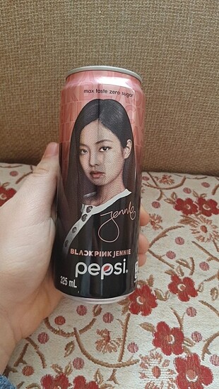 Jennie pepsi