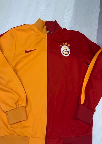 Galatasaray Yarım Fermuarlı Kırmızı-Sarı Sweatshirt orijinldeğil - Görsel 2