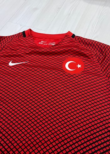Kırmızı Erkek Nike Spor Tişörtü - Görsel 2