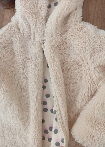 C&A krem rengi peluş kız çocuk mont hırka